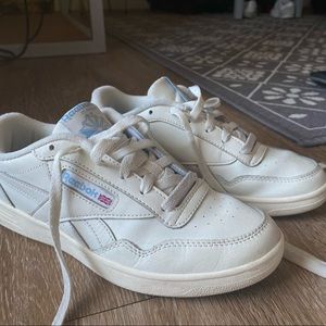 Reebok Classic Sneakers